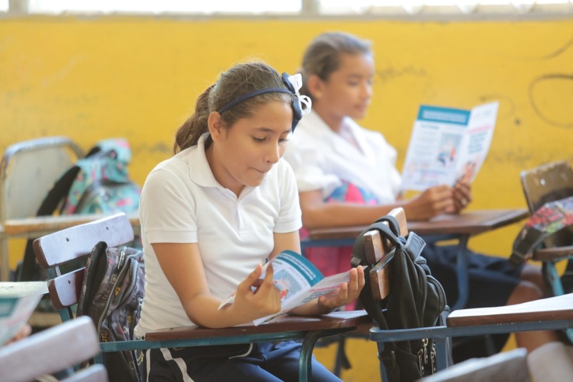 minsa-visita-aulas